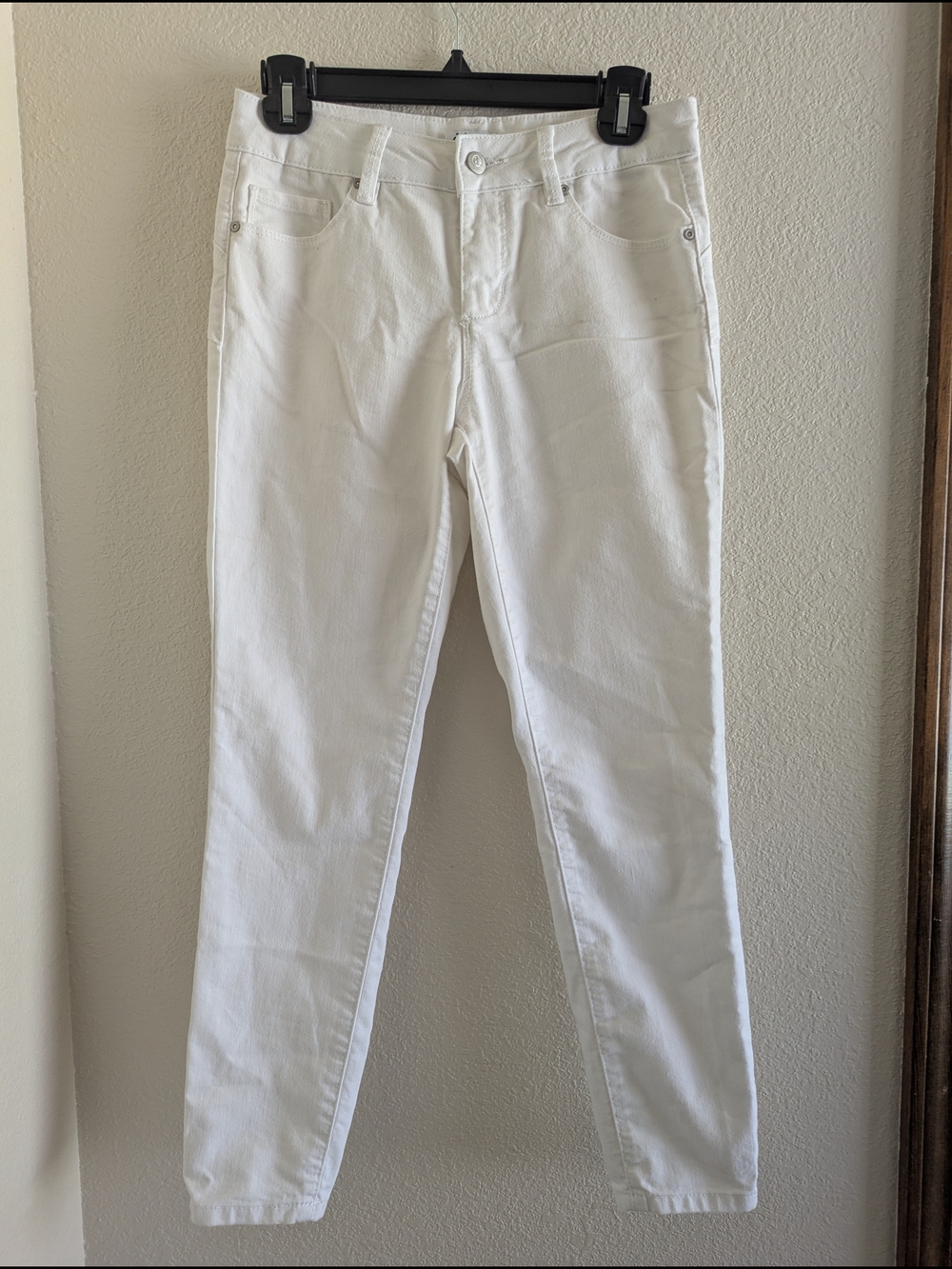 d. jeans White Women's Skinny Jeans